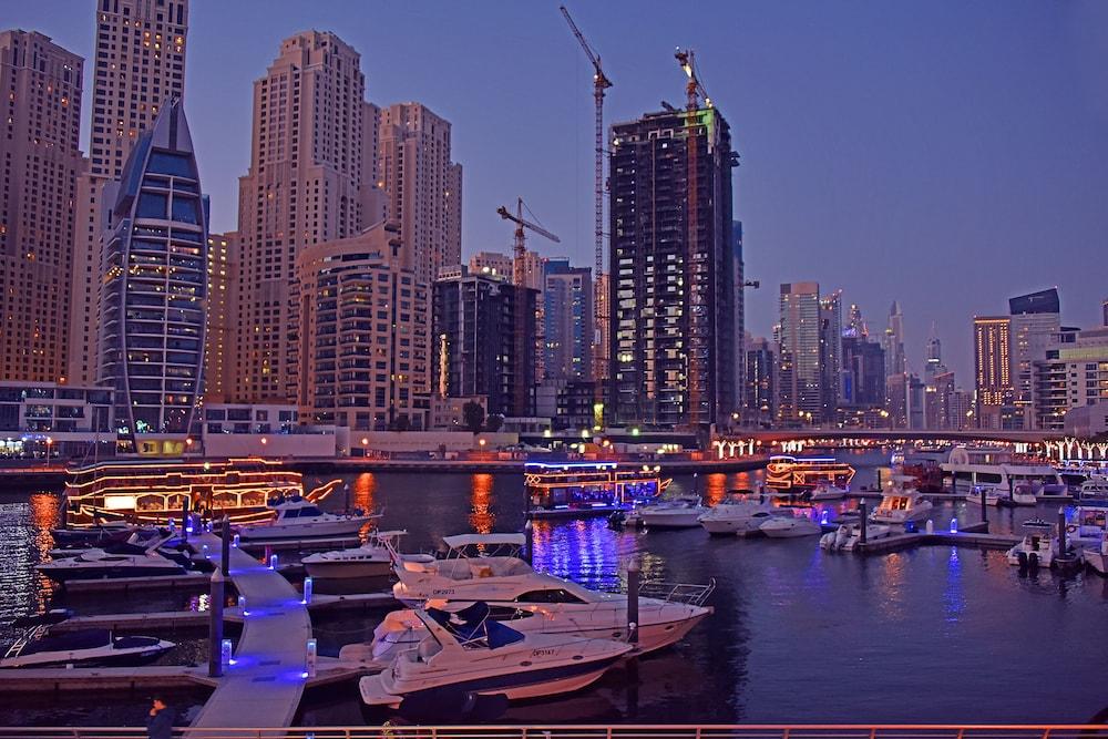 Jannah Place Dubai Marina Aparthotel Exterior photo